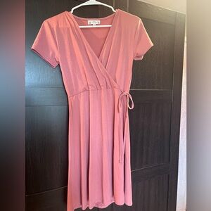 Women’s size medium pink summer dress